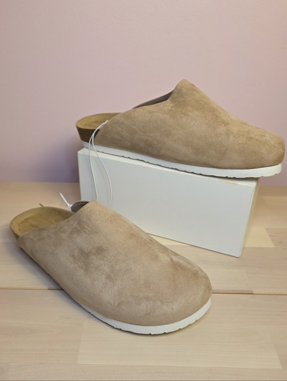 Universal Thread Slip-On Suede Mules
